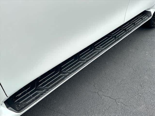 2023 Nissan Armada Platinum 4WD