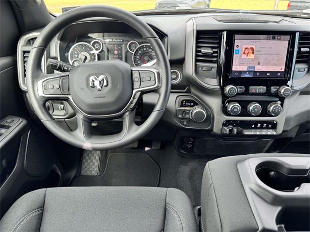 2025 RAM Ram 1500 RAM 1500 TRADESMAN CREW CAB 4X4 57 BOX