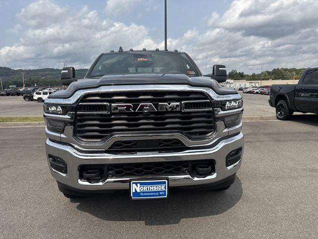 2026 RAM Ram 3500 RAM 3500 TRADESMAN CREW CAB 4X4 64 BOX