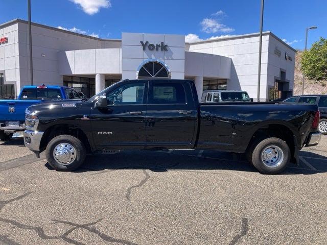 2026 RAM Ram 3500 RAM 3500 BIG HORN CREW CAB 4X4 8 BOX