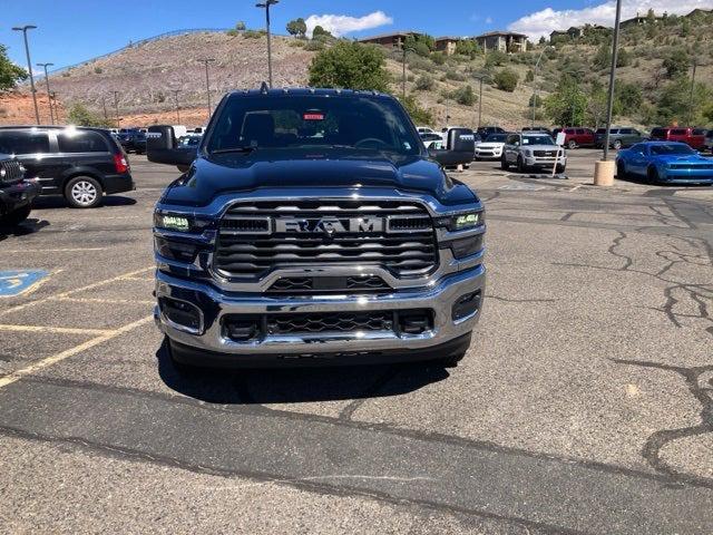 2026 RAM Ram 3500 RAM 3500 BIG HORN CREW CAB 4X4 8 BOX