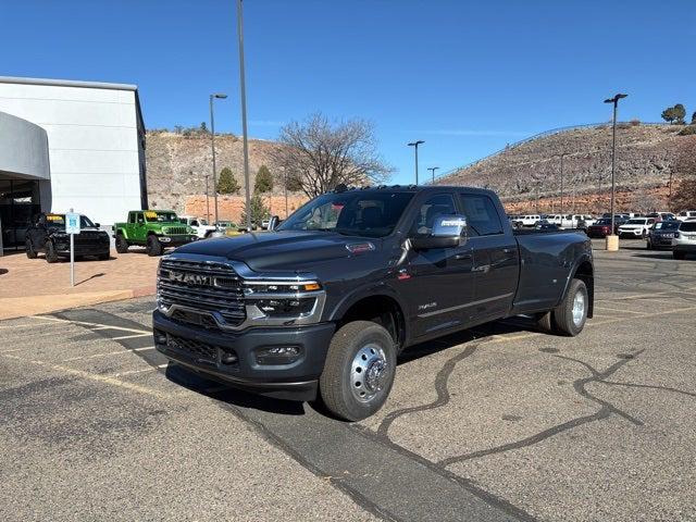 2026 RAM Ram 3500 RAM 3500 LIMITED CREW CAB 4X4 8 BOX