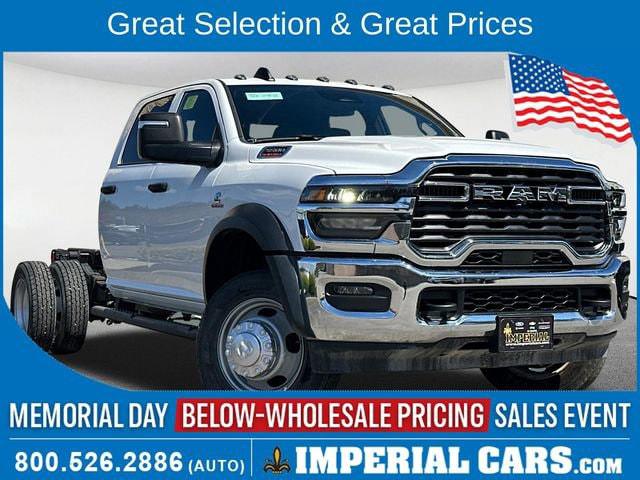 2026 RAM Ram 5500 Chassis Cab RAM 5500 TRADESMAN CHASSIS CREW CAB 4X4 60 CA