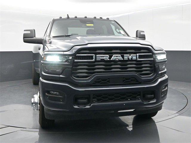 2026 RAM Ram 3500 RAM 3500 BIG HORN CREW CAB 4X4 8 BOX