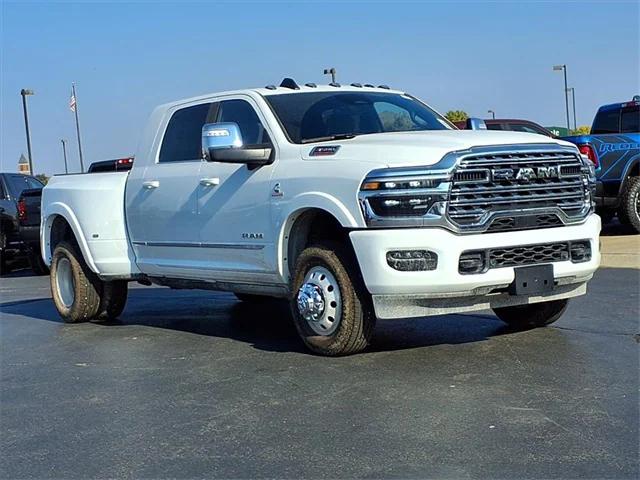 2026 RAM Ram 3500 RAM 3500 LIMITED MEGA CAB 4X4 64 BOX 2026 RAM Ram 3500 RAM 3500 LIMITED MEGA CAB 4X4 64 BOX