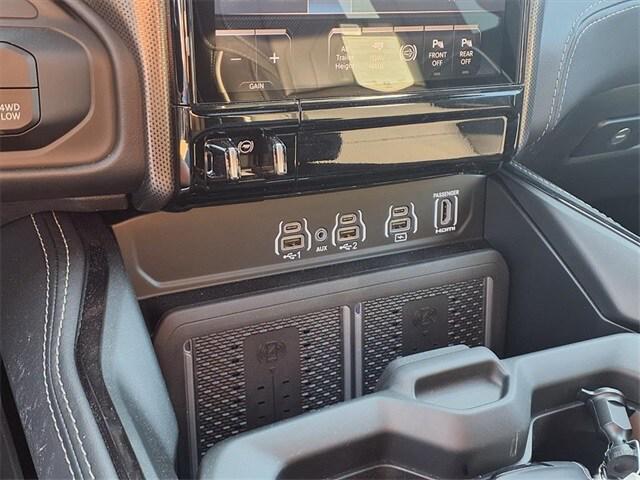 2026 Ram 3500 Limited Mega Cab 4x4 6'4" Box