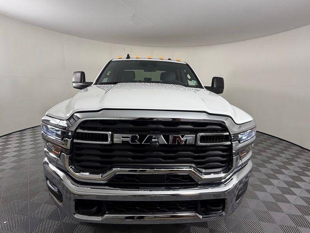 2026 RAM Ram 2500 RAM 2500 TRADESMAN CREW CAB 4X4 8 BOX