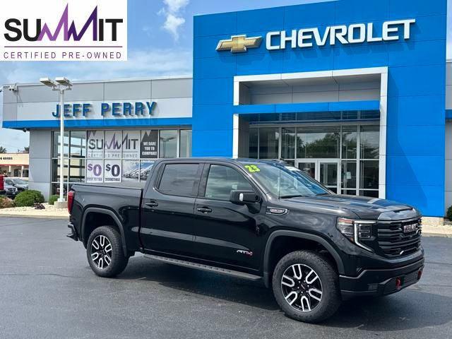 2023 GMC Sierra 1500 4WD Crew Cab Short Box AT4 2023 GMC Sierra 1500 4WD Crew Cab Short Box AT4