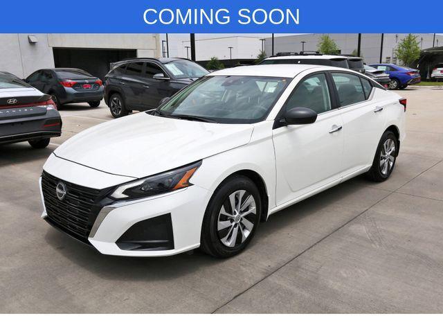 2025 Nissan Altima S FWD