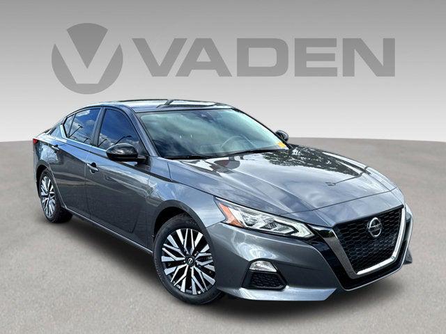 2022 Nissan Altima SR FWD