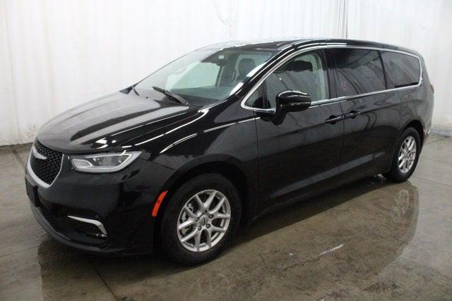 2024 Chrysler Pacifica Touring L 2024 Chrysler Pacifica Touring L