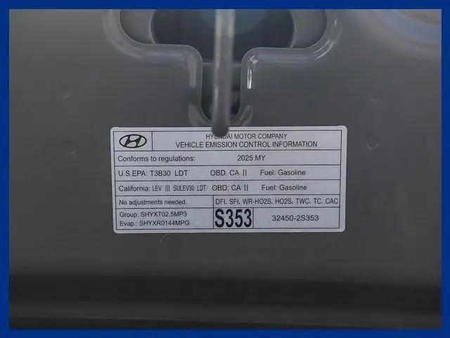 2025 Hyundai Santa Fe SE