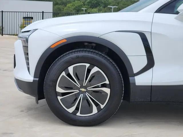 2025 Chevrolet V Blazer RWD LT