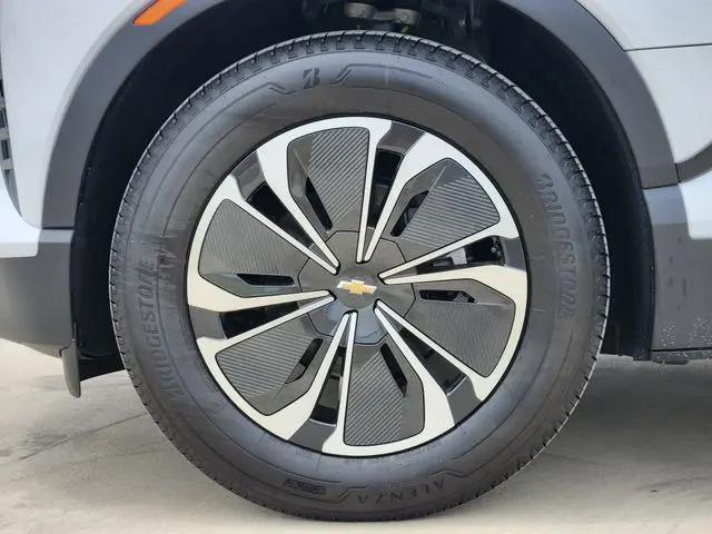 2025 Chevrolet V Blazer RWD LT