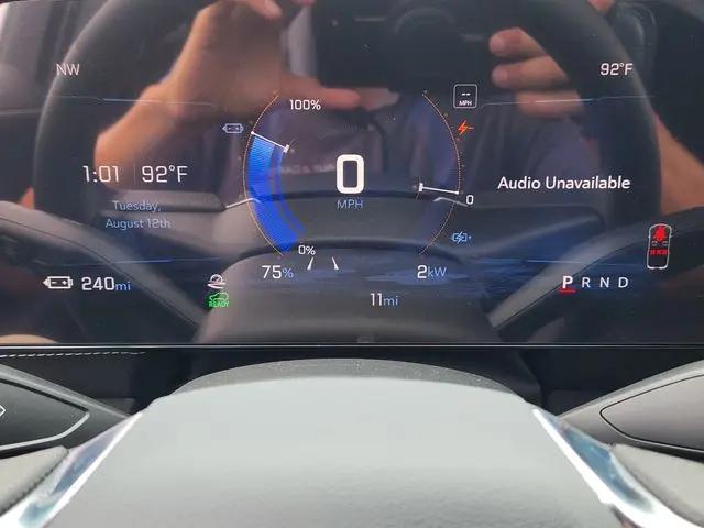 2025 Chevrolet V Blazer RWD LT