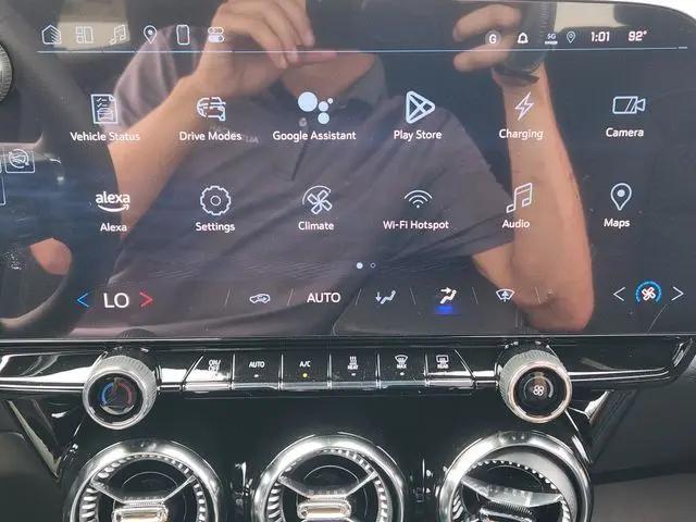 2025 Chevrolet V Blazer RWD LT