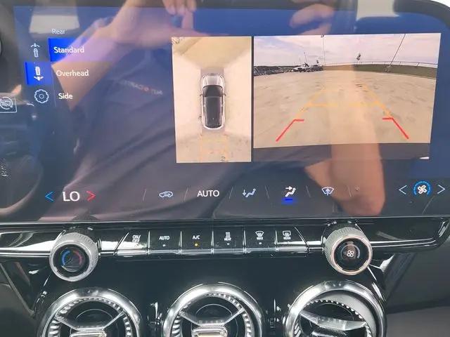 2025 Chevrolet V Blazer RWD LT