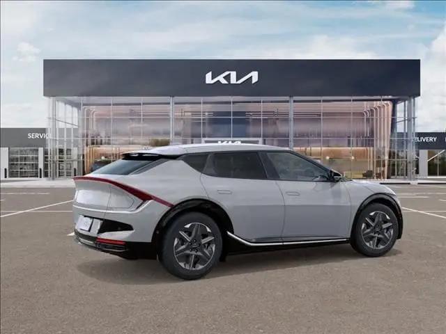2025 Kia EV6 Light Long Range RWD