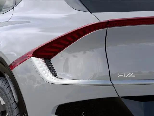 2025 Kia EV6 Light Long Range RWD