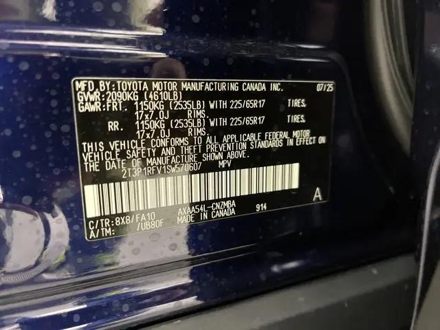 2025 Toyota RAV4 XLE