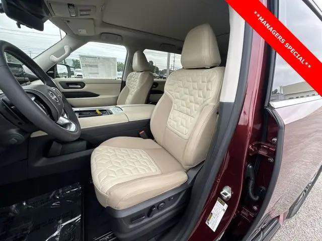 2025 Nissan Armada Platinum Reserve 4WD