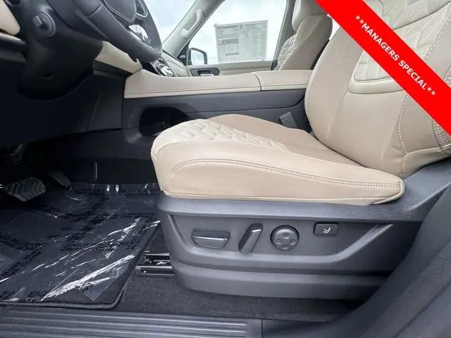 2025 Nissan Armada Platinum Reserve 4WD