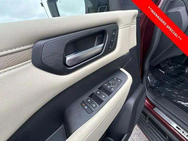 2025 Nissan Armada Platinum Reserve 4WD