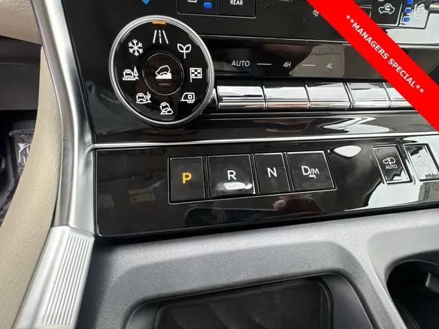 2025 Nissan Armada Platinum Reserve 4WD