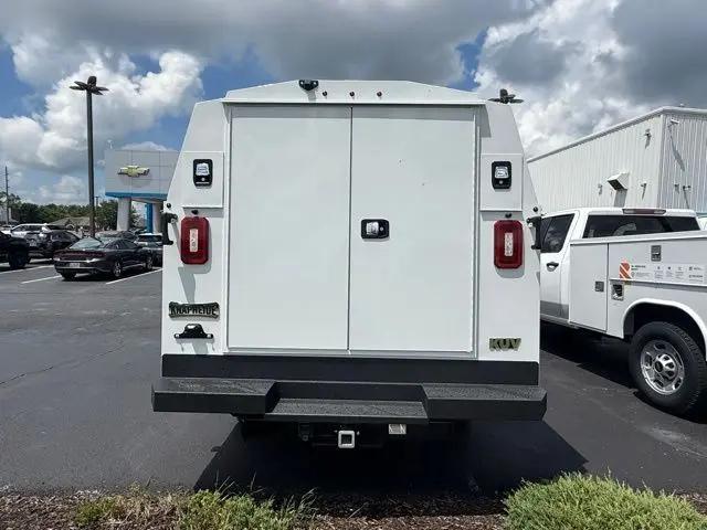 2025 Chevrolet Express Cutaway Work Van