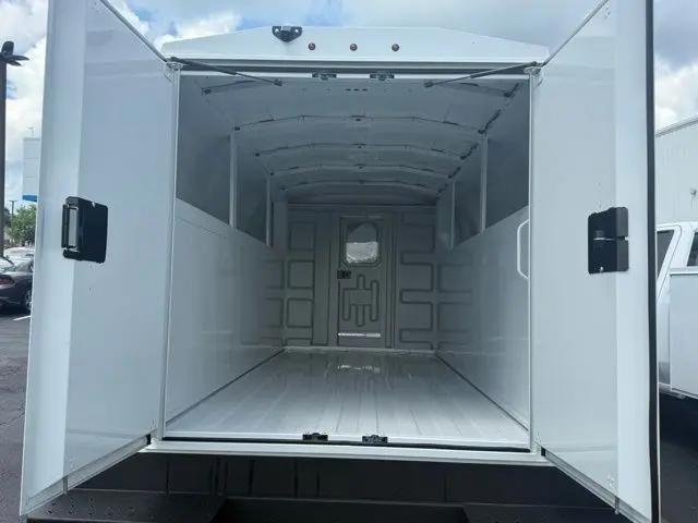 2025 Chevrolet Express Cutaway Work Van