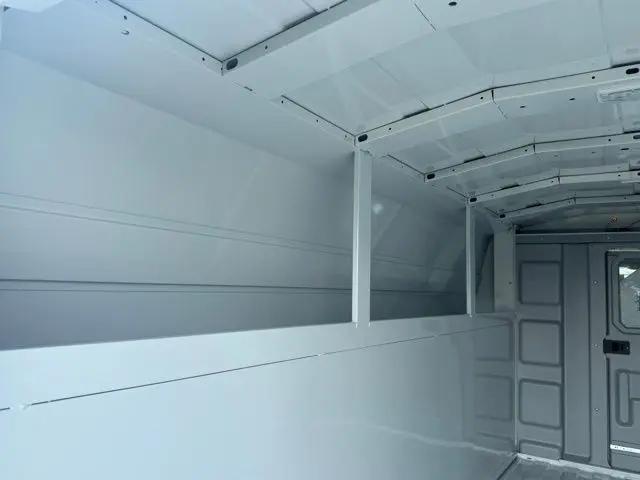 2025 Chevrolet Express Cutaway Work Van