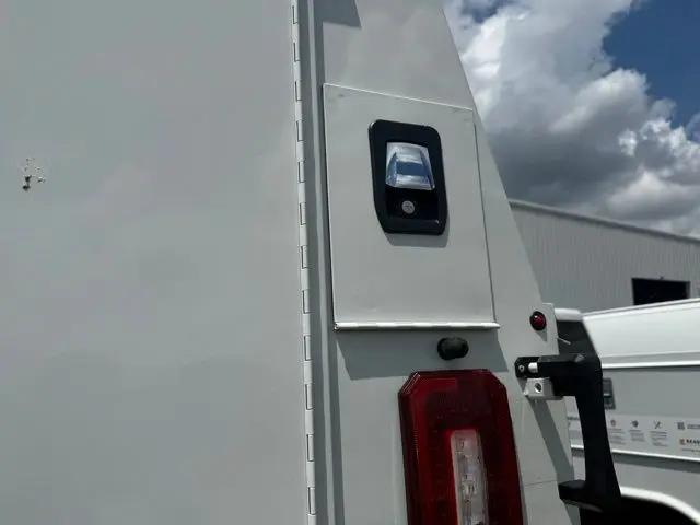2025 Chevrolet Express Cutaway Work Van