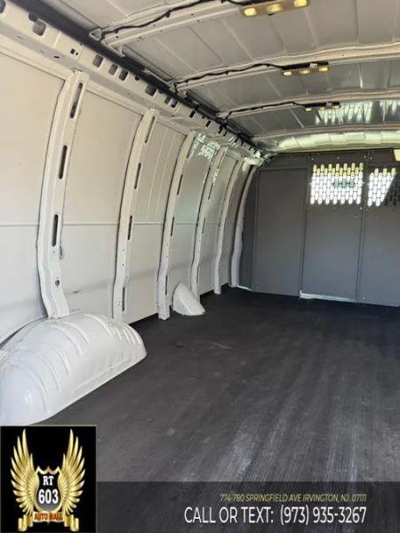 2023 GMC Savana Cargo RWD 2500 Extended Wheelbase Work Van