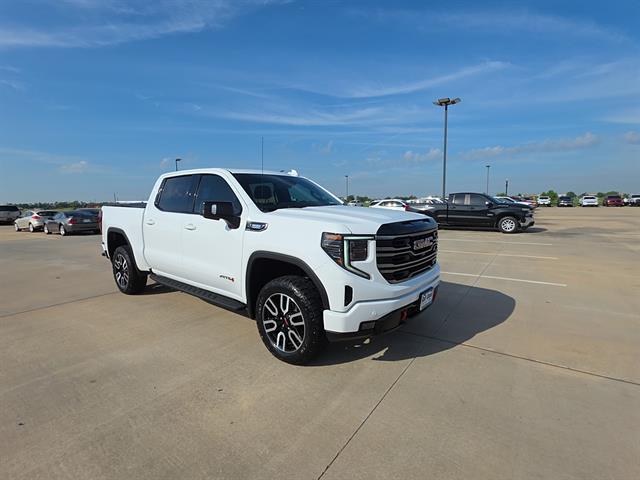 2025 GMC Sierra 1500 4WD Crew Cab Short Box AT4 for sale in Angleton, TX