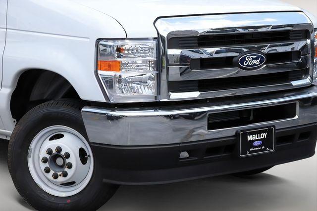 2026 Ford E-350 Cutaway Base