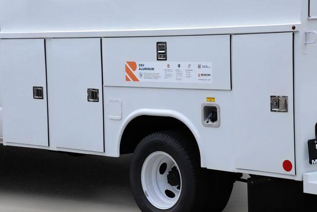 2026 Ford E-350 Cutaway Base