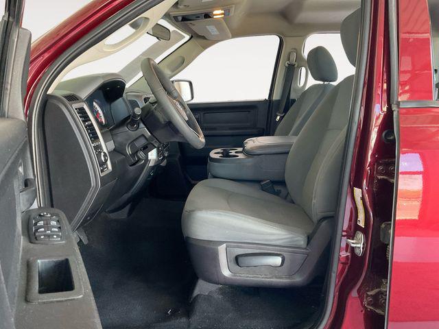 2018 Ram 1500 Express Crew Cab 4x4 5'7" Box