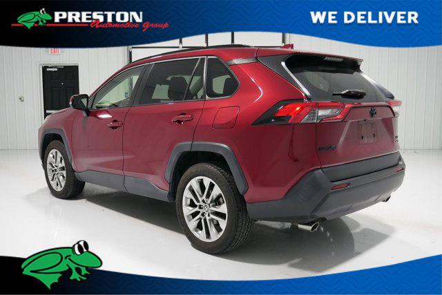 2020 Toyota RAV4 XLE Premium