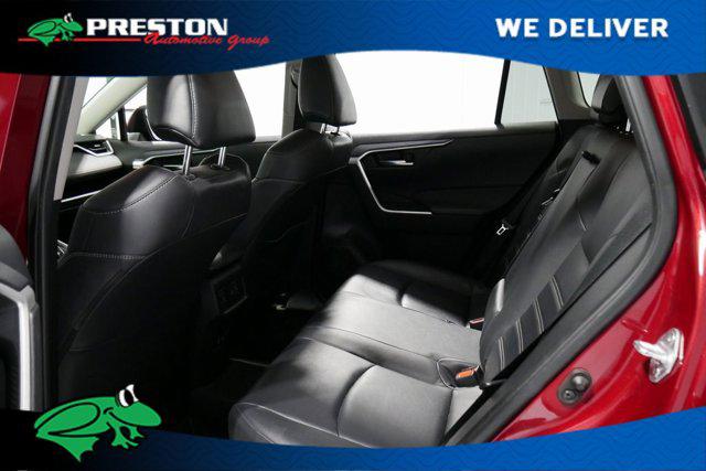 2020 Toyota RAV4 XLE Premium