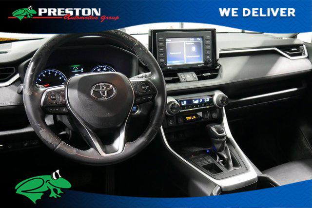 2020 Toyota RAV4 XLE Premium
