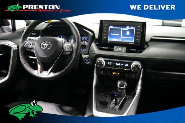 2020 Toyota RAV4 XLE Premium