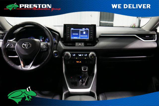 2020 Toyota RAV4 XLE Premium