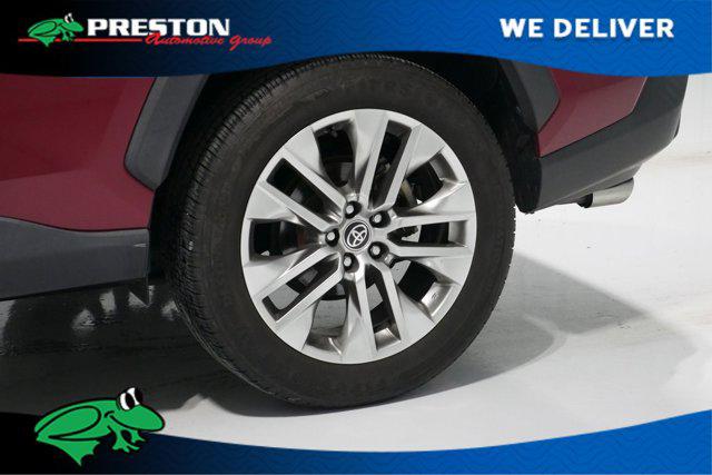 2020 Toyota RAV4 XLE Premium
