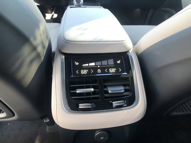 2026 Volvo XC90 Plug-In Hybrid T8 Plus 7-Seater