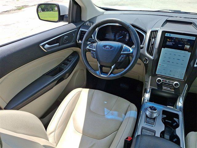 2021 Ford Edge Titanium