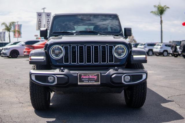 2024 Jeep Wrangler 4-Door Sahara 4x4