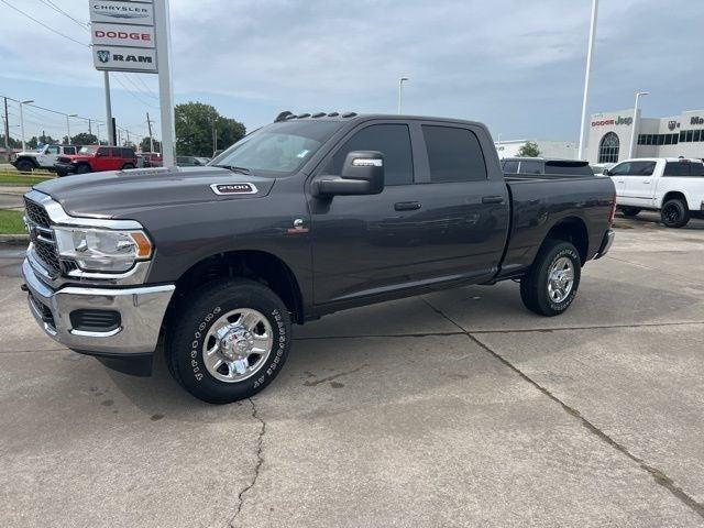 2024 RAM 2500 Tradesman Crew Cab 4x4 64 Box
