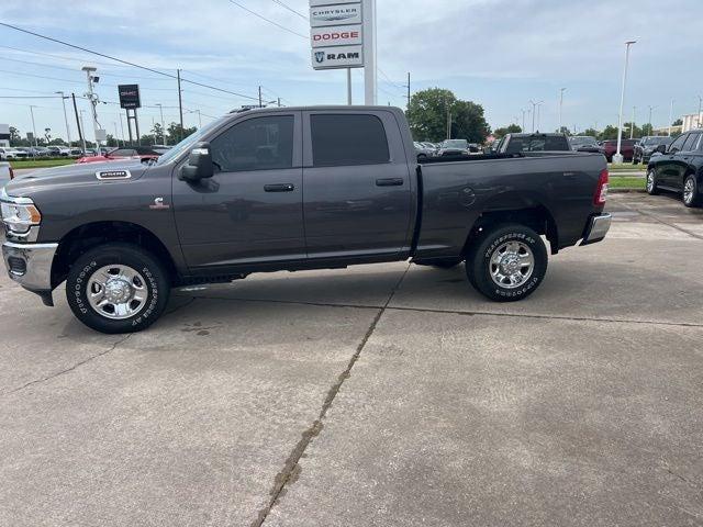 2024 RAM 2500 Tradesman Crew Cab 4x4 64 Box