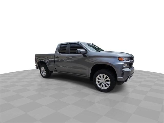 2020 Chevrolet Silverado 1500 2WD Double Cab Standard Bed Custom