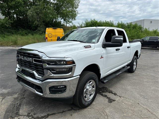 2025 RAM 2500 Tradesman Crew Cab 4x4 64 Box